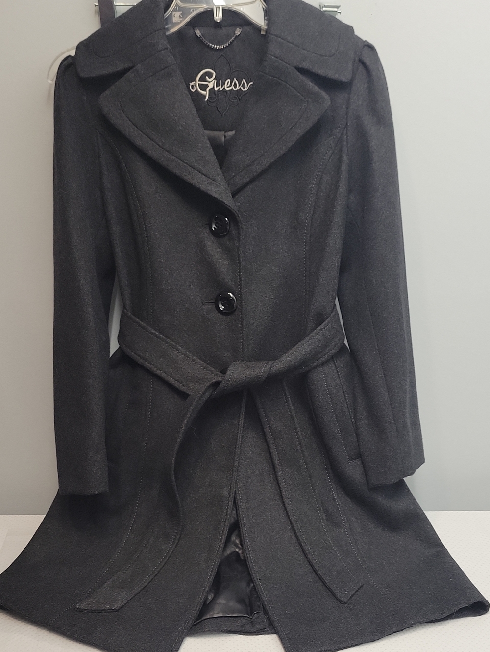 GUESS Charcoal gray belted trench coat size medium